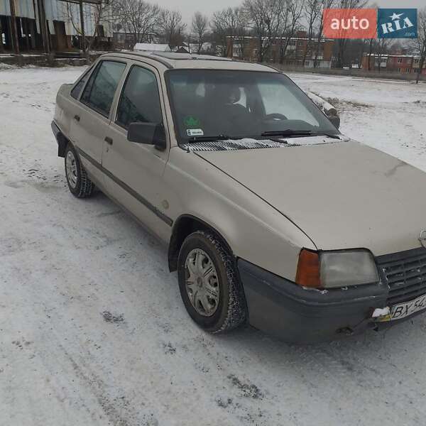 Седан Opel Kadett 1987 в Немирові
