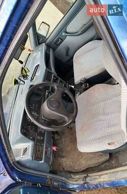 Седан Opel Kadett 1990 в 