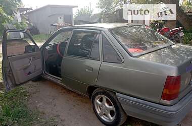 Седан Opel Kadett 1989 в Ярмолинцах