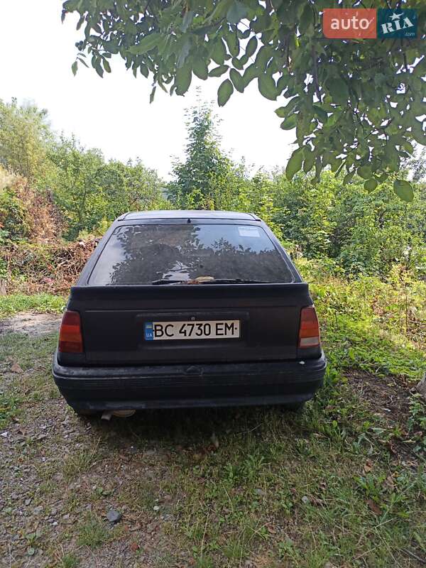 Хетчбек Opel Kadett 1987 в Львові