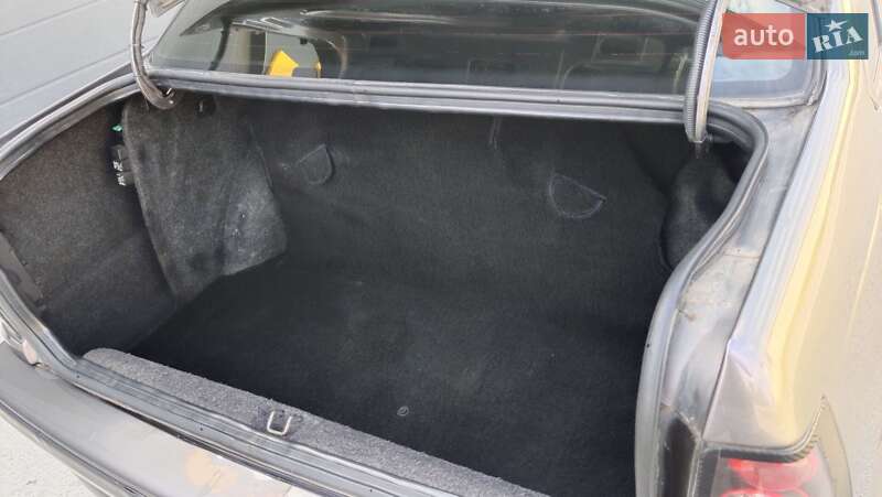 Седан Opel Kadett 1986 в Дніпрі