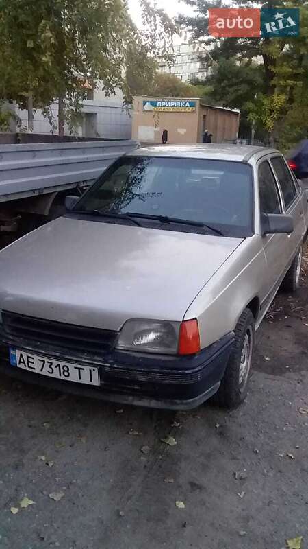 Opel Kadett 1988