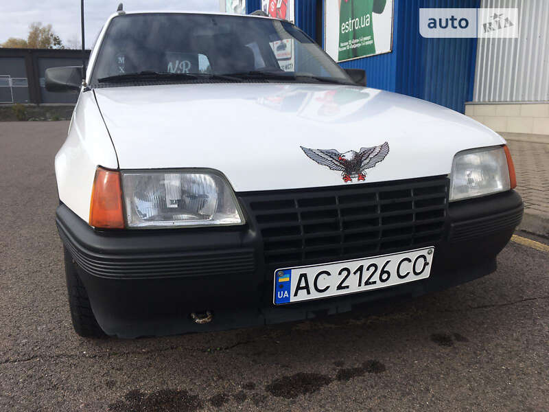 Универсал Opel Kadett 1988 в Ковеле
