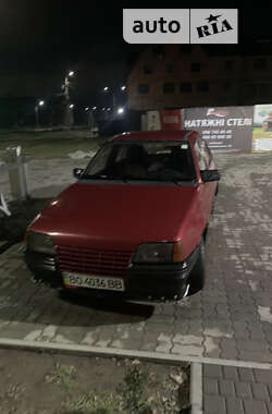 Седан Opel Kadett 1986 в Калуше