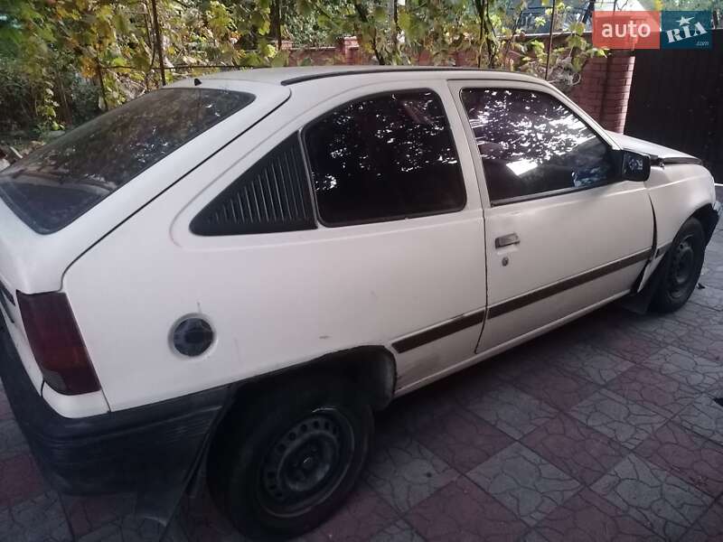 Хэтчбек Opel Kadett 1989 в Запорожье