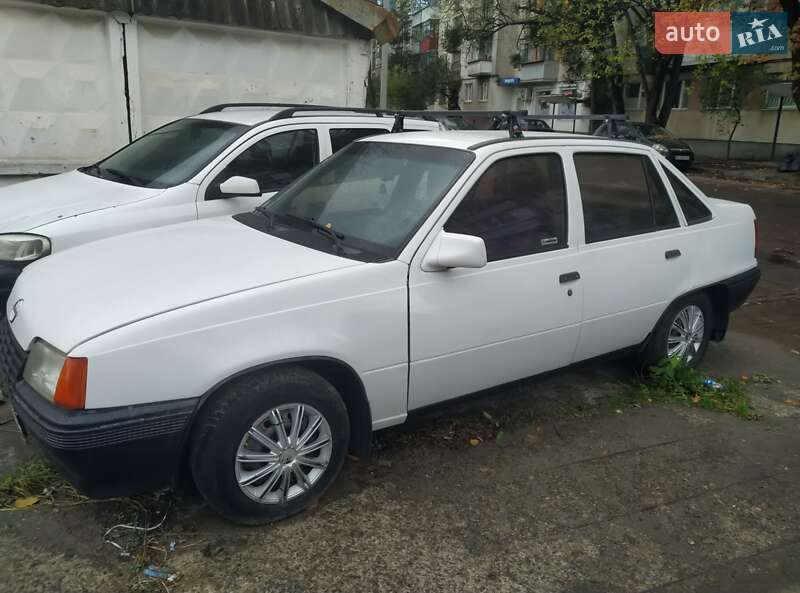 Opel Kadett 1986