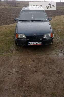 Хэтчбек Opel Kadett 1991 в Глыбокой