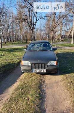 Седан Opel Kadett 1988 в Миколаєві