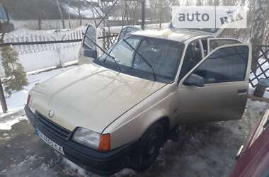 Хэтчбек Opel Kadett 1991 в Шепетовке