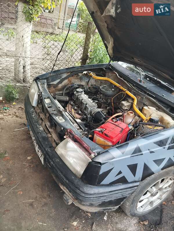 Хетчбек Opel Kadett 1989 в Яворові