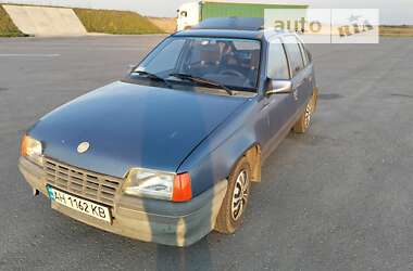 Хетчбек Opel Kadett 1988 в Кам'янському