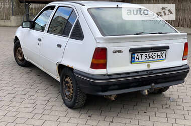 Хэтчбек Opel Kadett 1988 в Ивано-Франковске