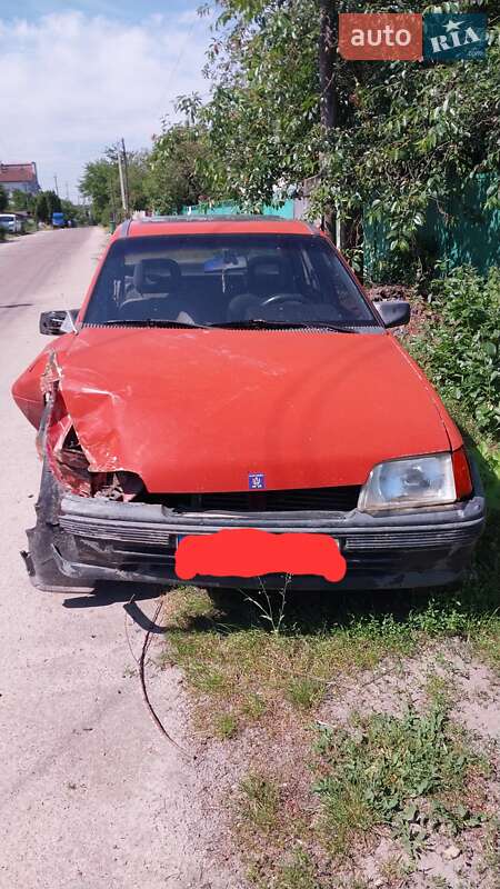 Седан Opel Kadett 1991 в Житомире фото 2 Седан Opel Kadett 1991 в Житомире