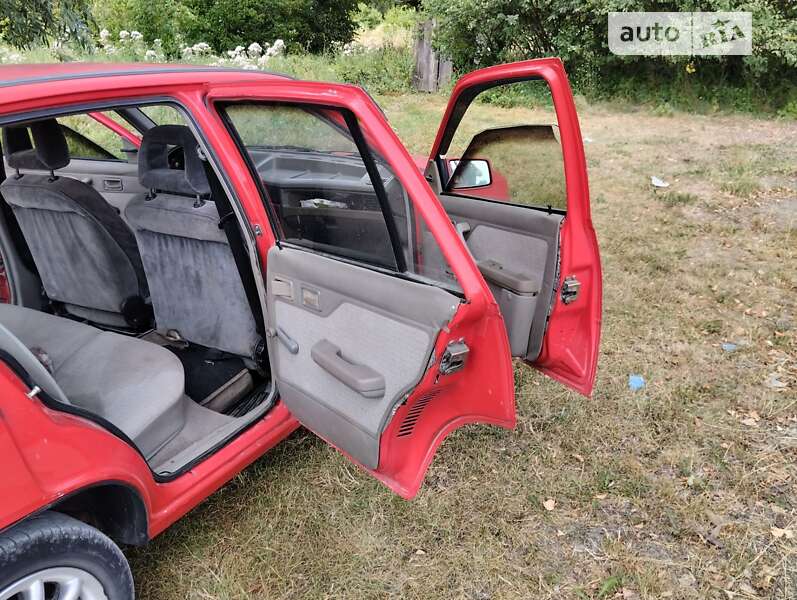 Седан Opel Kadett 1990 в Обертине