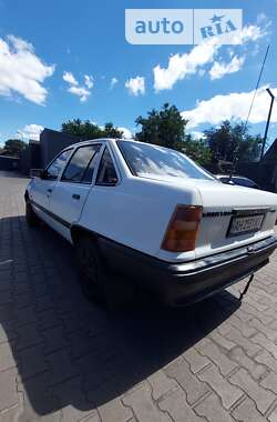 Седан Opel Kadett 1991 в Каменском