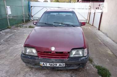 Хэтчбек Opel Kadett 1987 в Коломые