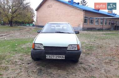 Хэтчбек Opel Kadett 1985 в Черкассах