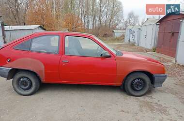 Хэтчбек Opel Kadett 1987 в Смеле