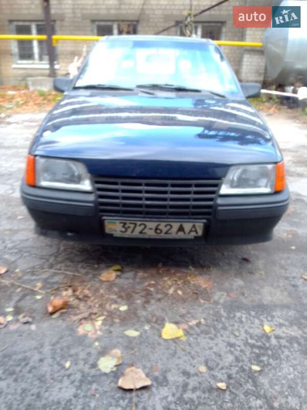 Универсал Opel Kadett 1987 в Днепре фото 4 Универсал Opel Kadett 1987 в Днепре