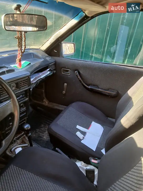 Opel Kadett 1985 VIN W0L000033F5180140 фото оголошення 6 з 42