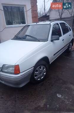 Хетчбек Opel Kadett 1988 в Сумах