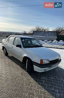 Седан Opel Kadett 1993 в Шумську