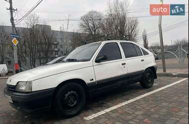 Хетчбек Opel Kadett 1990 в Дніпрі