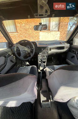 Седан Opel Kadett 1993 в 