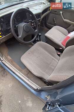 Седан Opel Kadett 1990 в 
