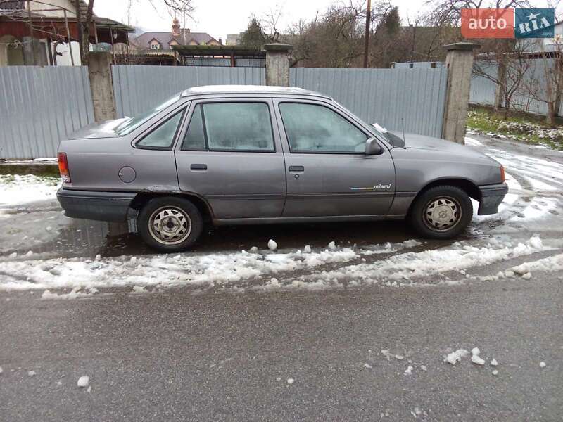 Opel Kadett 1988