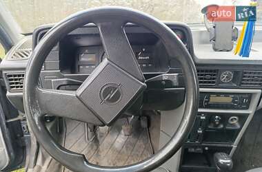 Універсал Opel Kadett 1987 в 