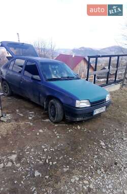 Хетчбек Opel Kadett 1989 в 