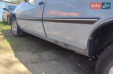 Хетчбек Opel Kadett 1985 в 