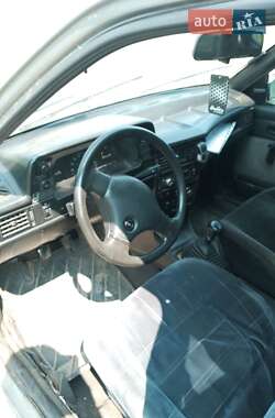 Седан Opel Kadett 1991 в 