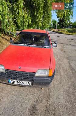Седан Opel Kadett 1986 в Чигирину