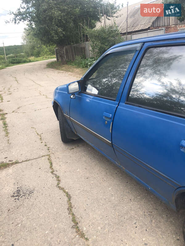 Хетчбек Opel Kadett 1987 в Харкові