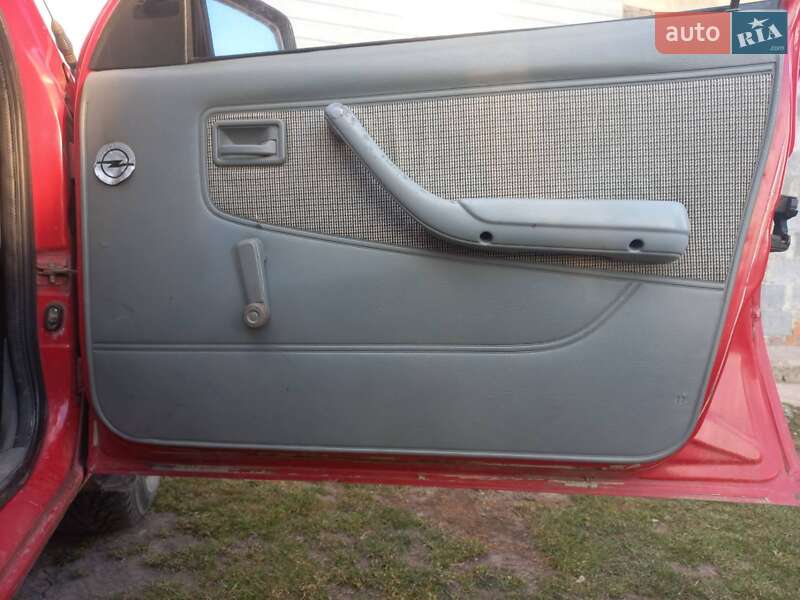 Хетчбек Opel Kadett 1987 в Львові
