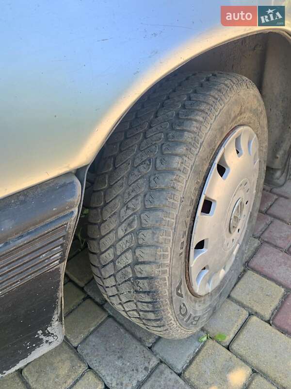 Универсал Opel Kadett 1987 в Ивано-Франковске
