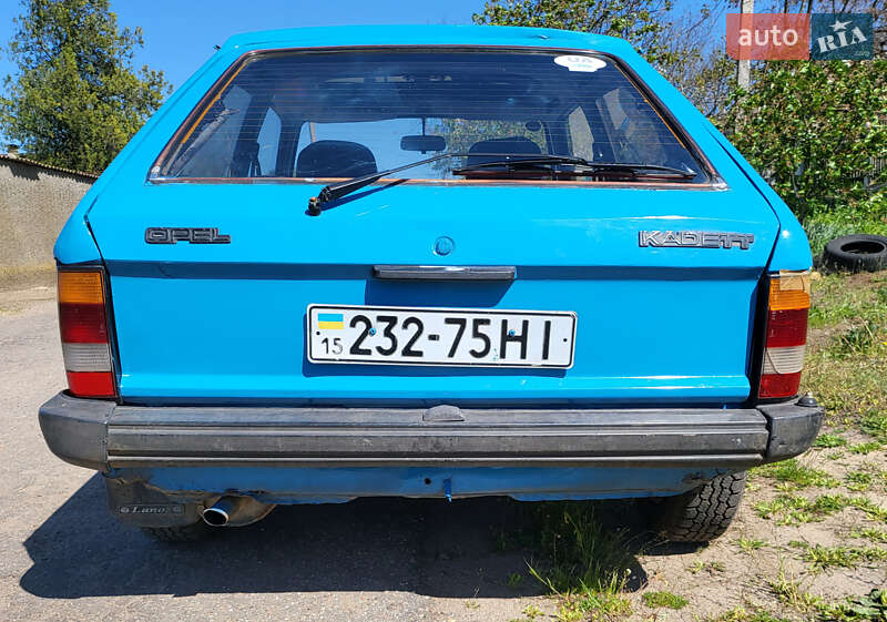 Хетчбек Opel Kadett 1979 в Снігурівці