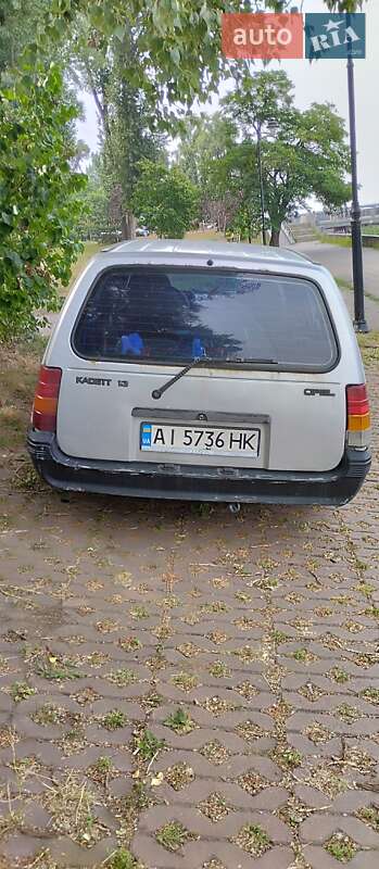 Универсал Opel Kadett 1987 в Киеве фото 3 Универсал Opel Kadett 1987 в Киеве