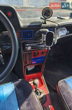 Хэтчбек Opel Kadett 1985 в  фото 9 Хэтчбек Opel Kadett 1985 в
