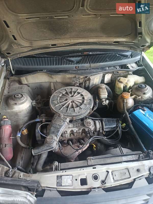 Хэтчбек Opel Kadett 1988 в Белогорье