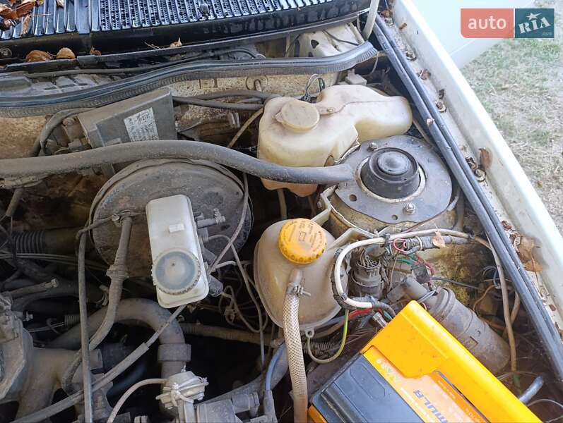 Седан Opel Kadett 1988 в Смеле