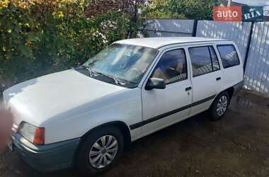 Універсал Opel Kadett 1990 в Вознесенську