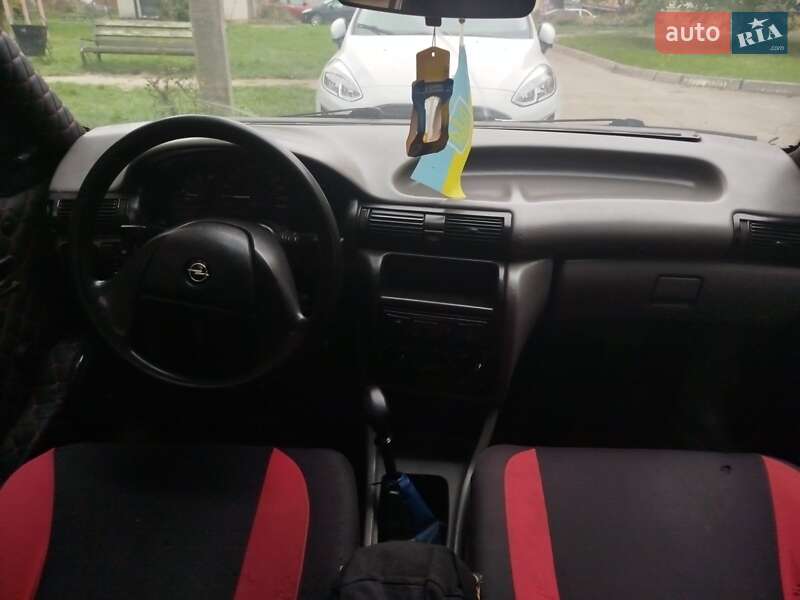 Хэтчбек Opel Kadett 1986 в Борисполе