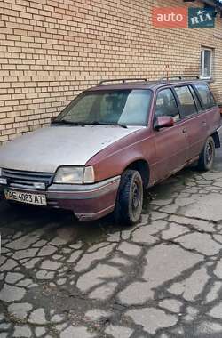 Універсал Opel Kadett 1986 в Києві