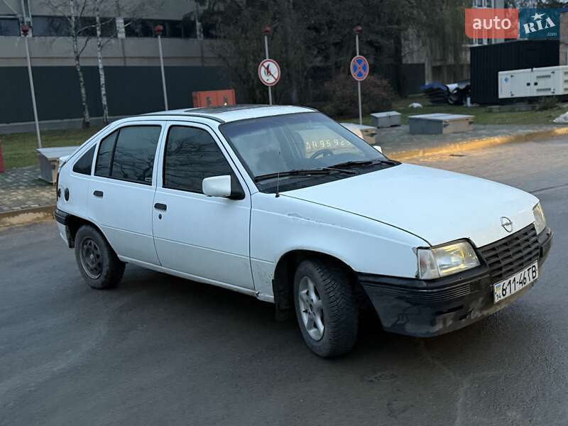 Хэтчбек Opel Kadett 1987 в Львове фото 12 Хэтчбек Opel Kadett 1987 в Львове