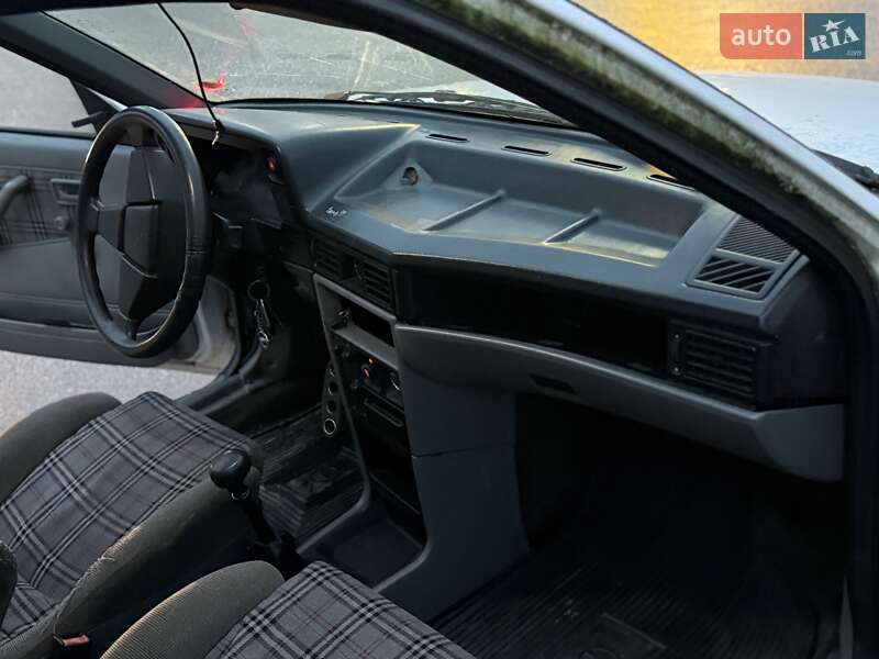 Хэтчбек Opel Kadett 1987 в Львове фото 22 Хэтчбек Opel Kadett 1987 в Львове