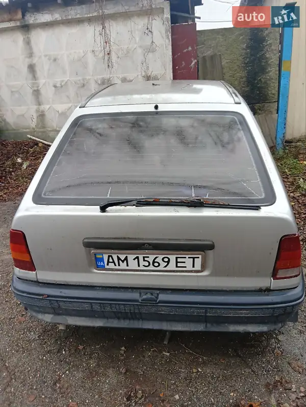Opel Kadett 1985 VIN W0L000033F5180140 фото оголошення 16 з 42