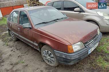 Хэтчбек Opel Kadett 1991 в Петриковке